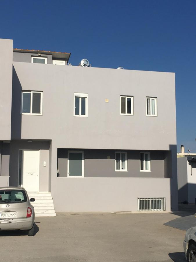 Retas Apartment Up Kremastí Exterior photo